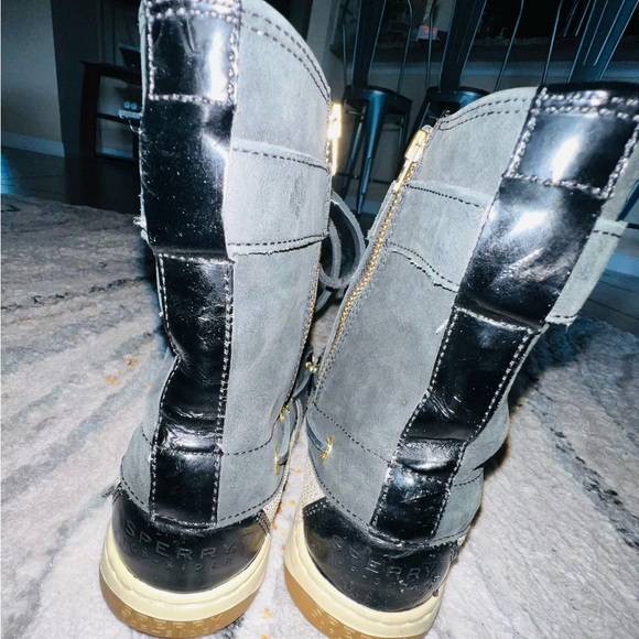 Sperry Black Boots with Beige Detail Zip up and Buckle Size 7.5 - Picture 3 of 8